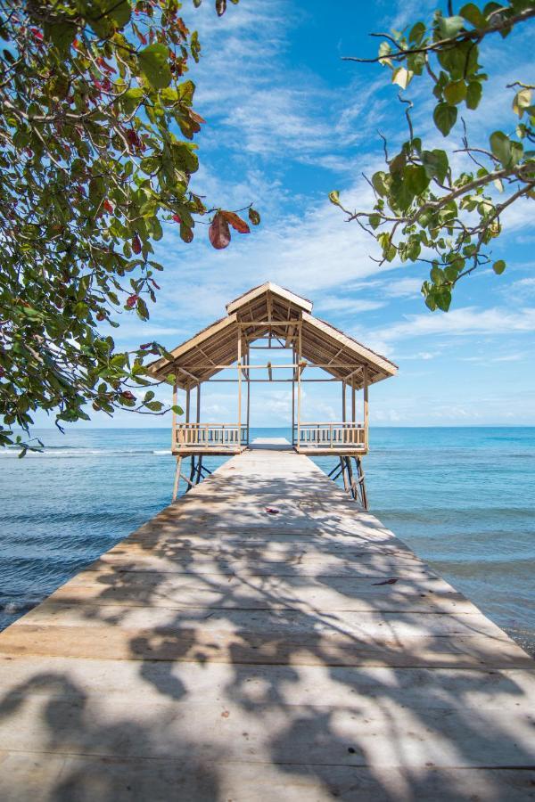 Pristine Paradise Dive Resort - Togean Islands, Una Una Pulau Unauna 외부 사진