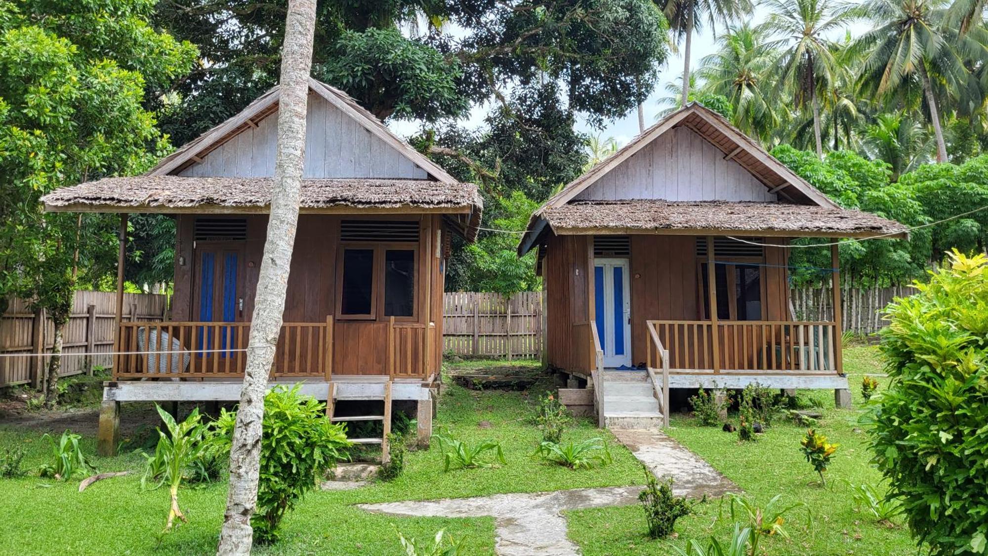 Pristine Paradise Dive Resort - Togean Islands, Una Una Pulau Unauna 외부 사진